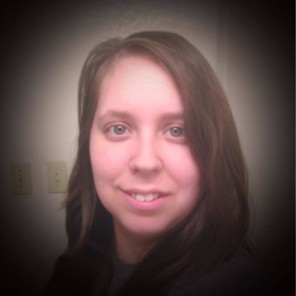 Meet your Posher, Kaleigh jo